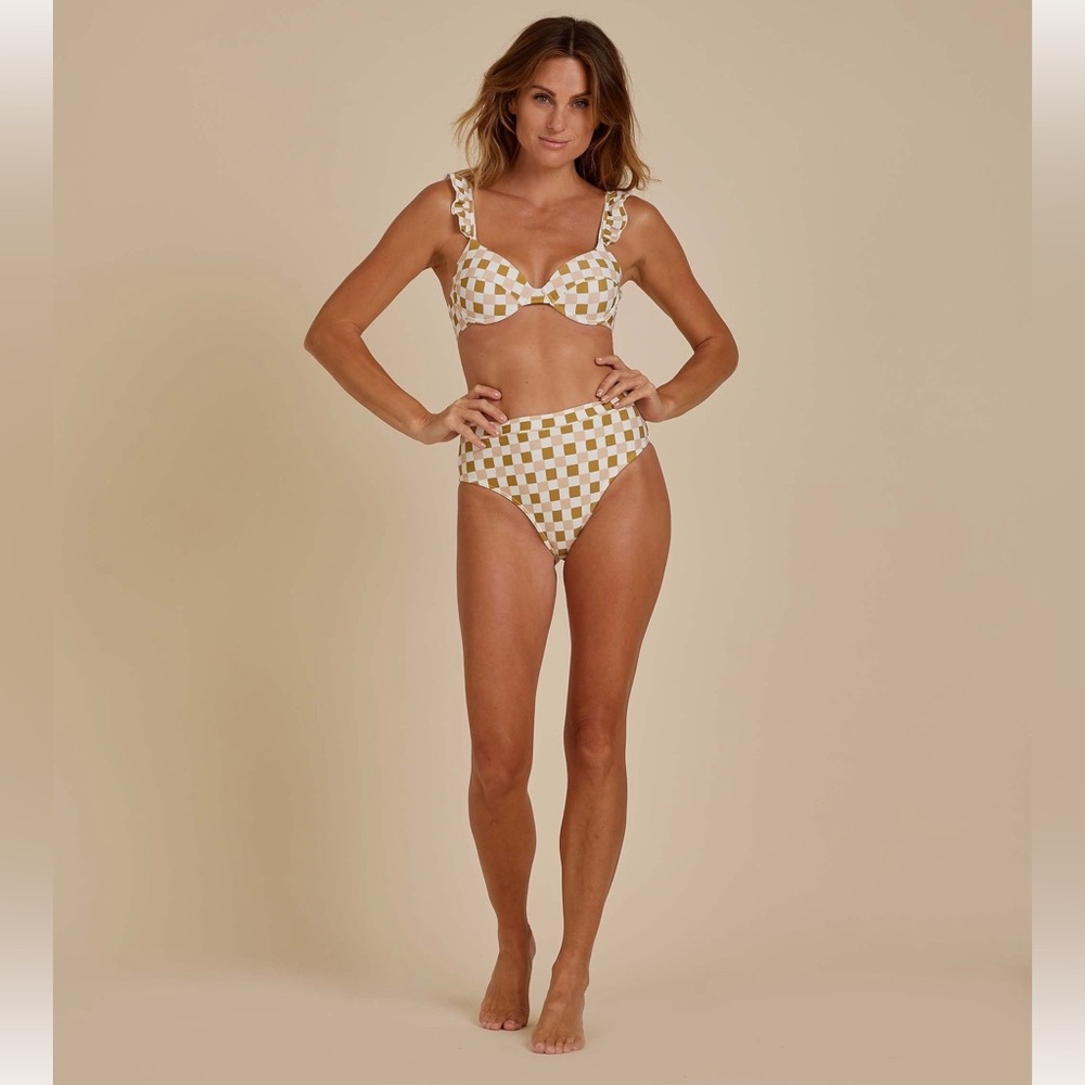 Rylee & Cru - Ruffle Bikini with Cheeky Bottom Set - Picture 3 of 3